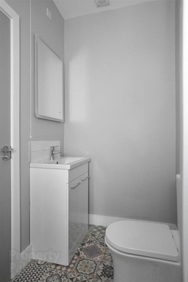 Central Belfast Modern Apartment Great Location Free Parking Exteriér fotografie